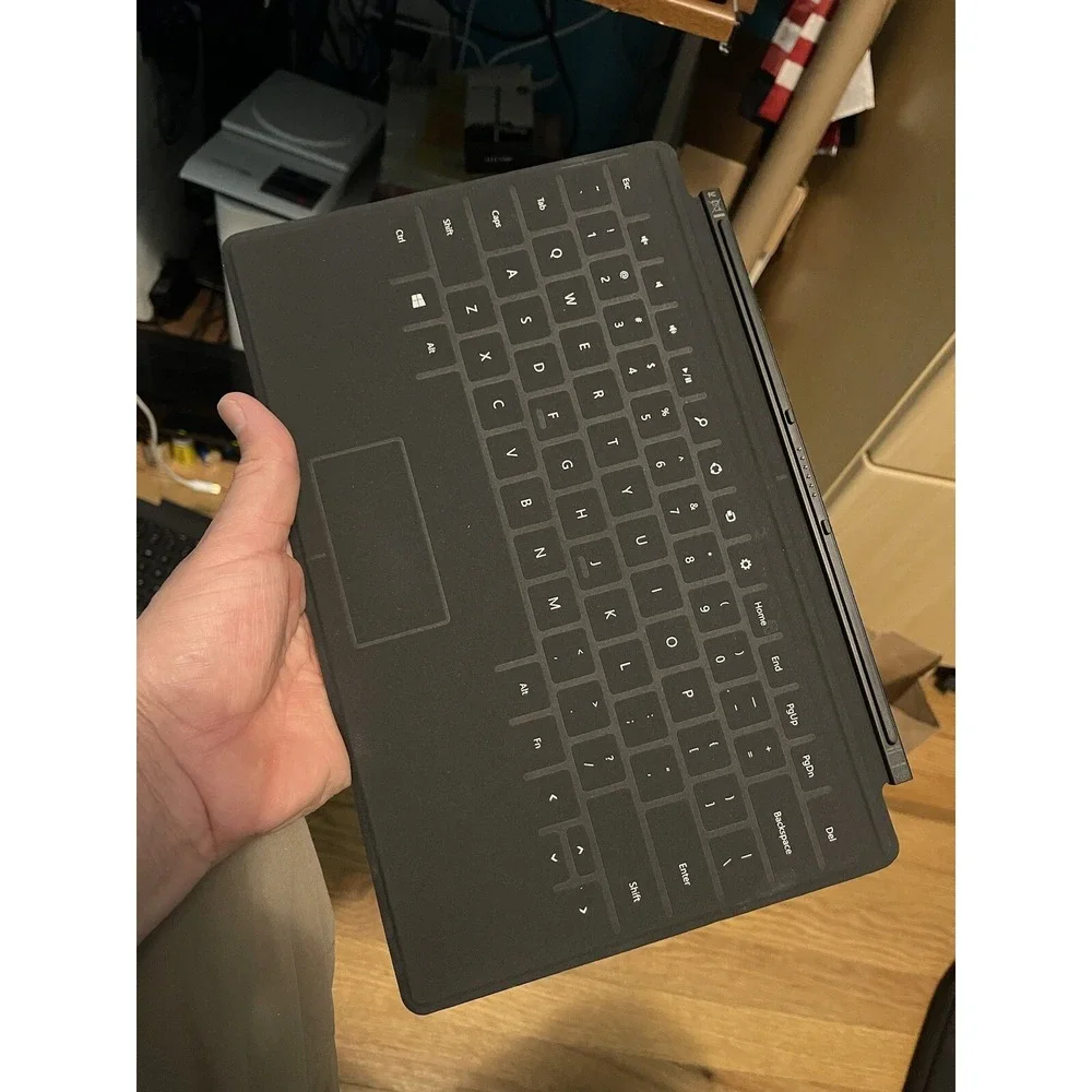 Microsoft Surface Touch Type Cover / Keyboard - 1515 / Black‎